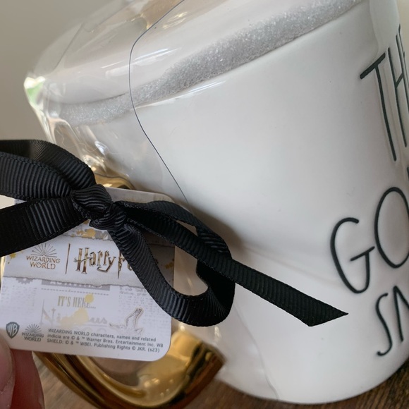 🇺🇸 Rae Dunn x Harry Potter THE GOLDEN SNITCH topper - Picture 4 of 6